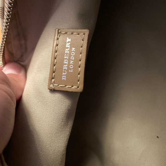 Burberry Purse - Picture 8 of 12